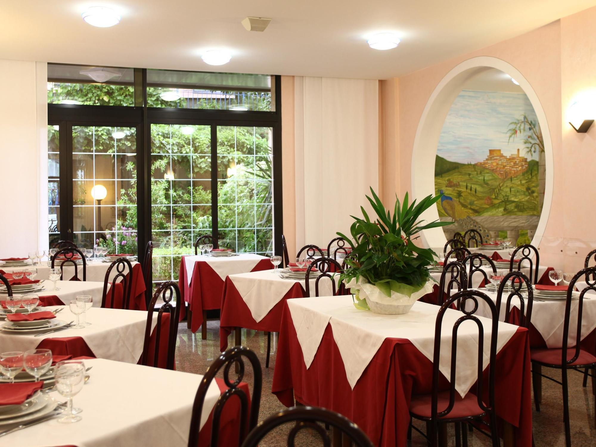 Hotel Aggravi Chianciano Terme Luaran gambar